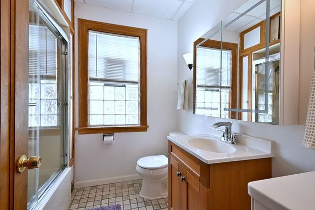 5411 W Thomas Street, Chicago, IL 60651