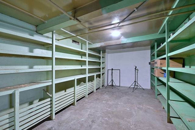 5411 W Thomas Street, Chicago, IL 60651