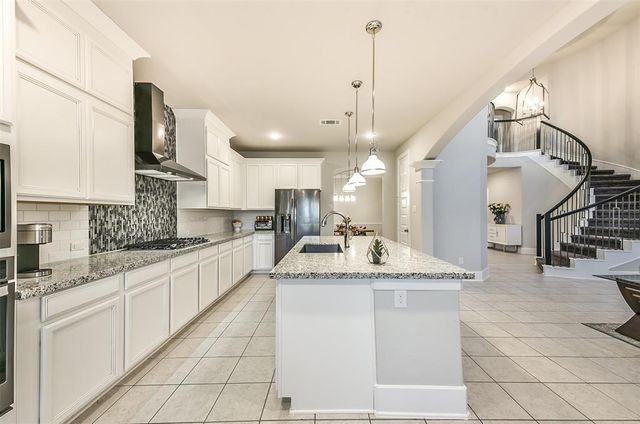 16526 Whiteoak Canyon Drive, Humble, TX 77346