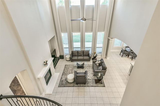 16526 Whiteoak Canyon Drive, Humble, TX 77346