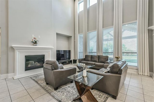 16526 Whiteoak Canyon Drive, Humble, TX 77346