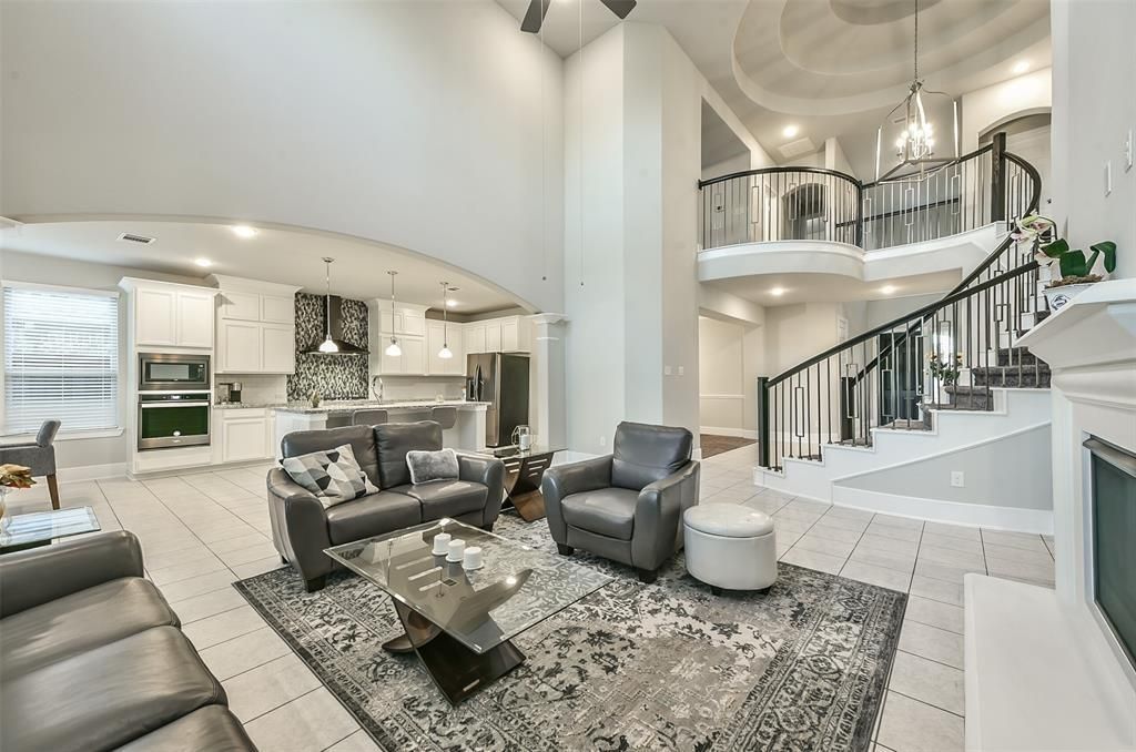 16526 Whiteoak Canyon Drive, Humble, TX 77346