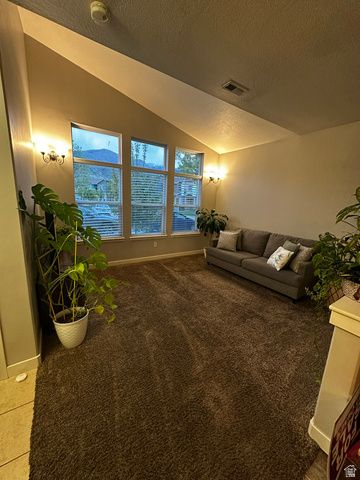 1105 N STILLWATER DR, Farmington, UT 84025