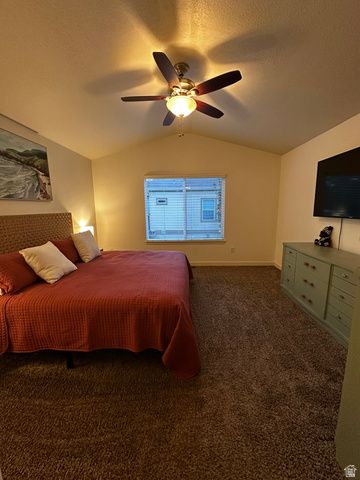 1105 N STILLWATER DR, Farmington, UT 84025