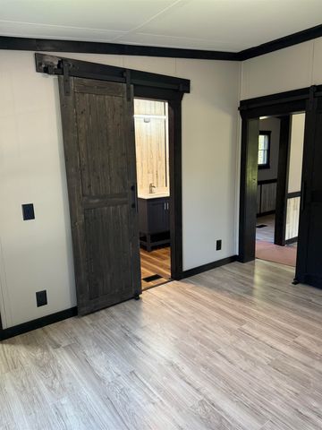2011 Ballenger Road, Wellford, SC 29385