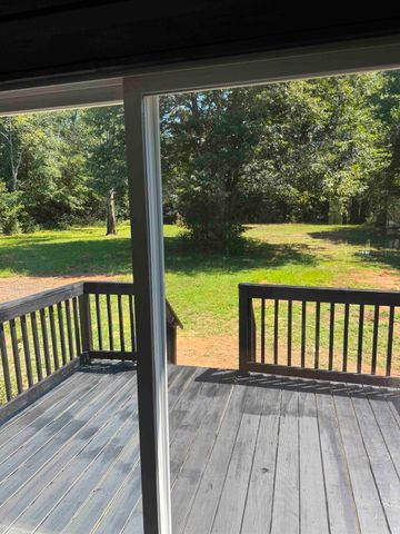 2011 Ballenger Road, Wellford, SC 29385