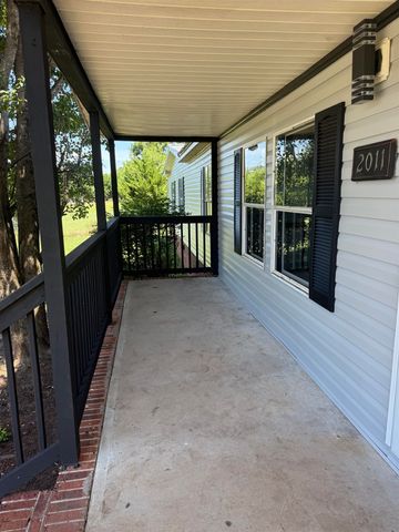 2011 Ballenger Road, Wellford, SC 29385