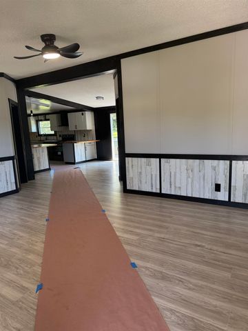 2011 Ballenger Road, Wellford, SC 29385