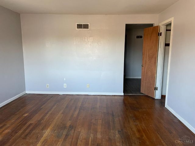 9496 Reading Road, Reading, OH 45215