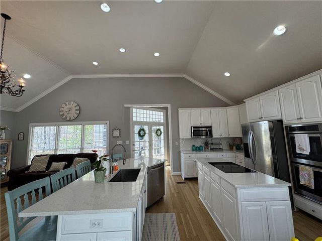 415 Collegiate Drive, Powder Springs, GA 30127