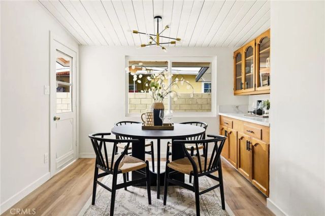 5615 N Rockvale, Azusa, CA 91702