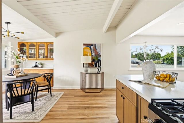 5615 N Rockvale, Azusa, CA 91702