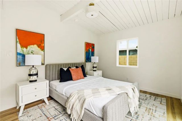 5615 N Rockvale, Azusa, CA 91702