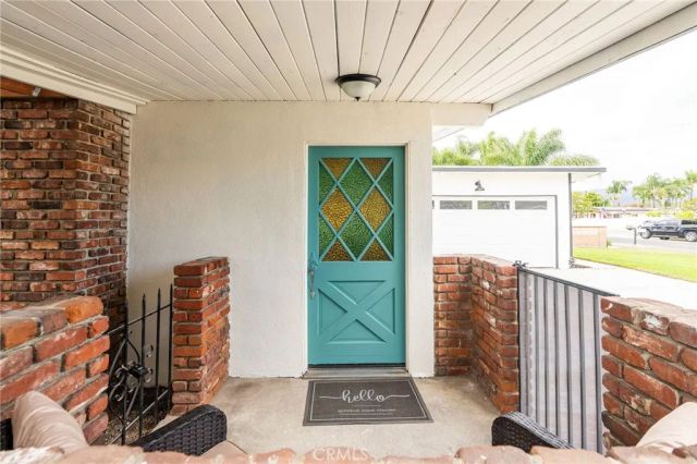 5615 N Rockvale, Azusa, CA 91702