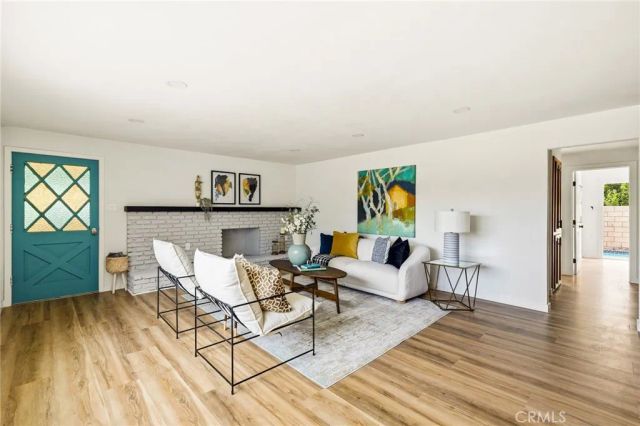 5615 N Rockvale, Azusa, CA 91702