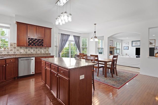 7323 148th AVENUE, Kenosha, WI 53142