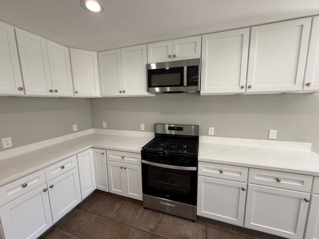 410 Remington Park Court, Houston, TX 77073