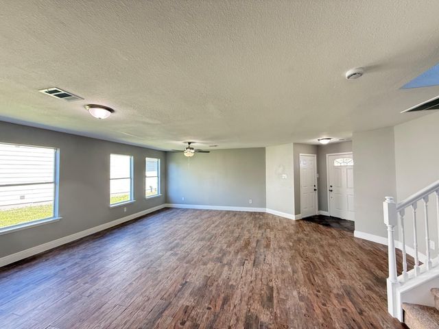 410 Remington Park Court, Houston, TX 77073