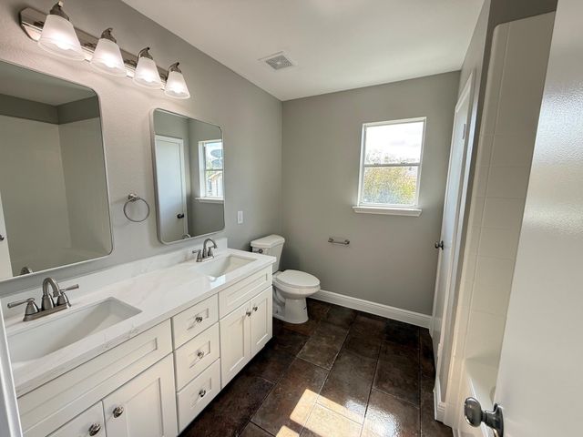 410 Remington Park Court, Houston, TX 77073