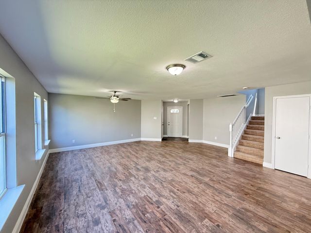 410 Remington Park Court, Houston, TX 77073