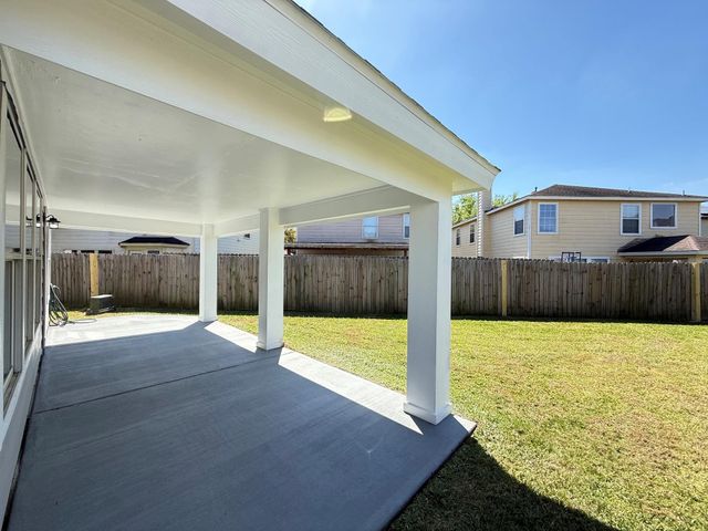 410 Remington Park Court, Houston, TX 77073