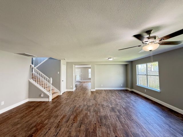 410 Remington Park Court, Houston, TX 77073