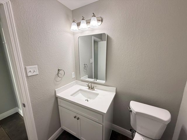 410 Remington Park Court, Houston, TX 77073