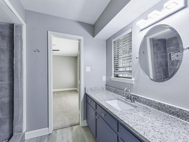 1400 Crescent Drive, Sherman, TX 75092