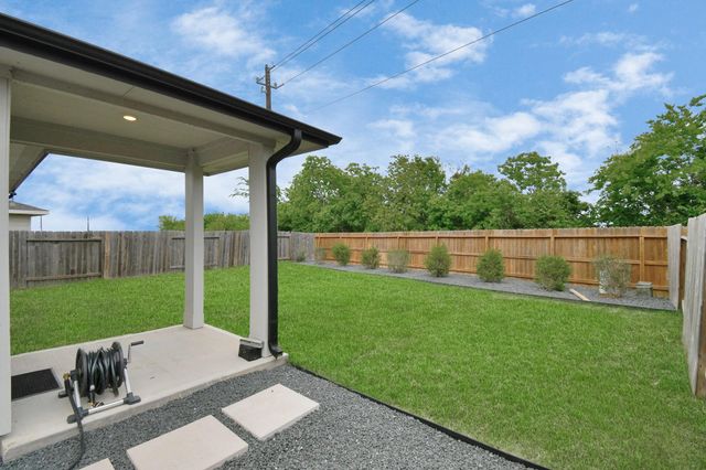 12505 Walmgate Court, Houston, TX 77047