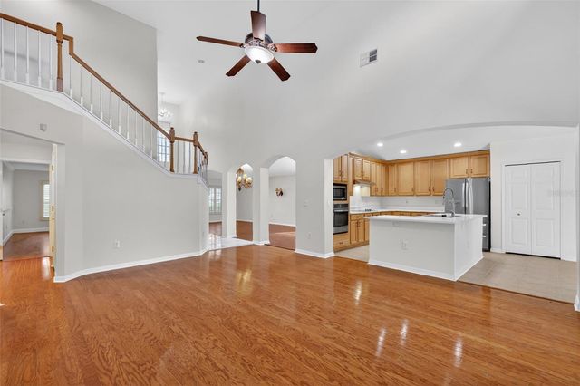 729 STRIHAL LOOP, Oakland, FL 34787