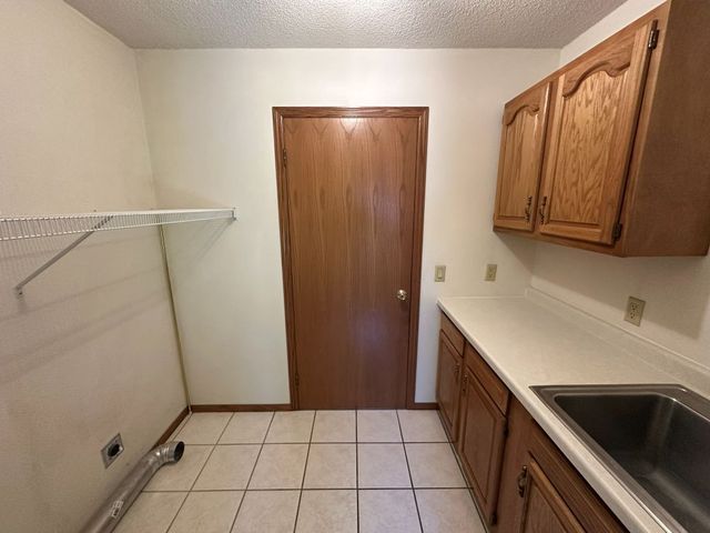 612 Fulton Street, Grand Mound, IA 52751