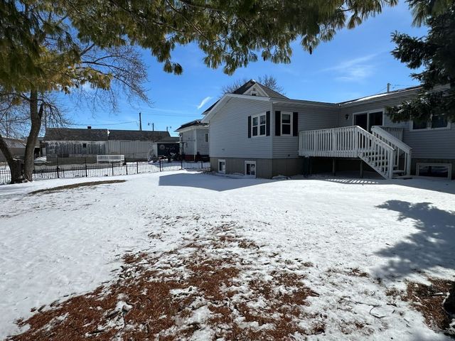 612 Fulton Street, Grand Mound, IA 52751