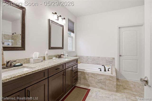 48968 Garden Lane, Canton, MI 48188