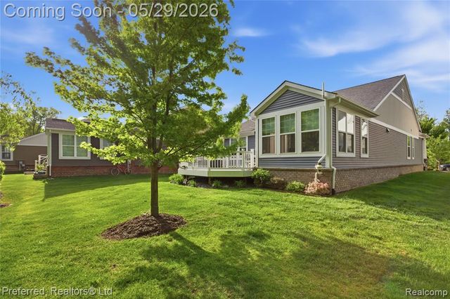 48968 Garden Lane, Canton, MI 48188