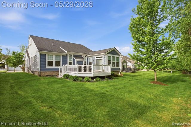 48968 Garden Lane, Canton, MI 48188