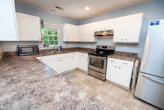 486 Brighton Woods Drive, Moore, SC 29369