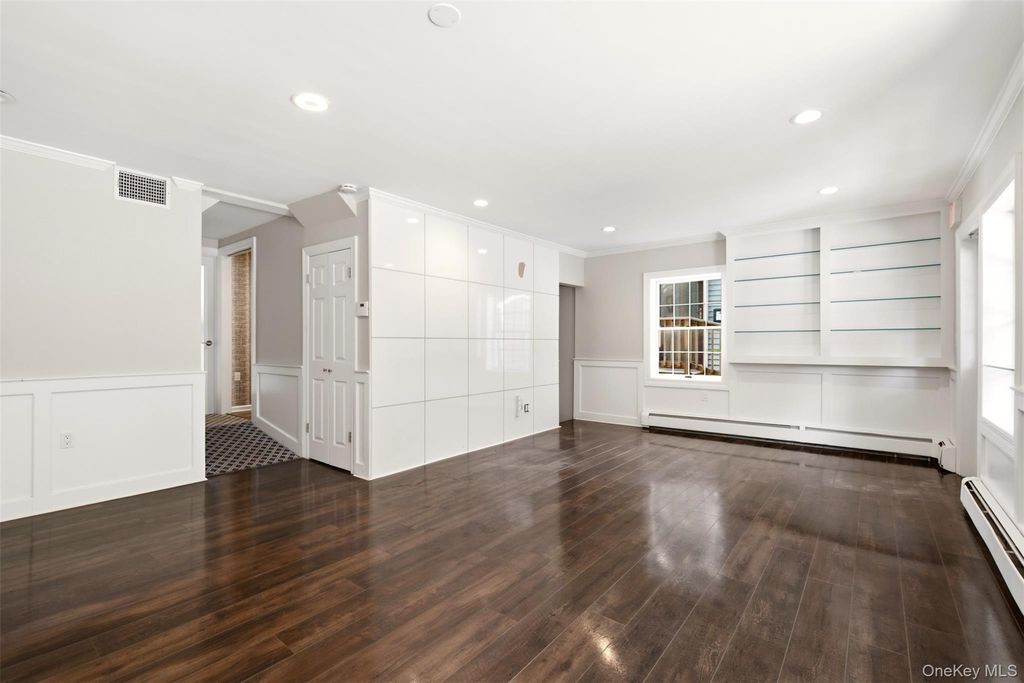 37 Main Street, Cold Spring Harbor, NY 11724 — photo 5