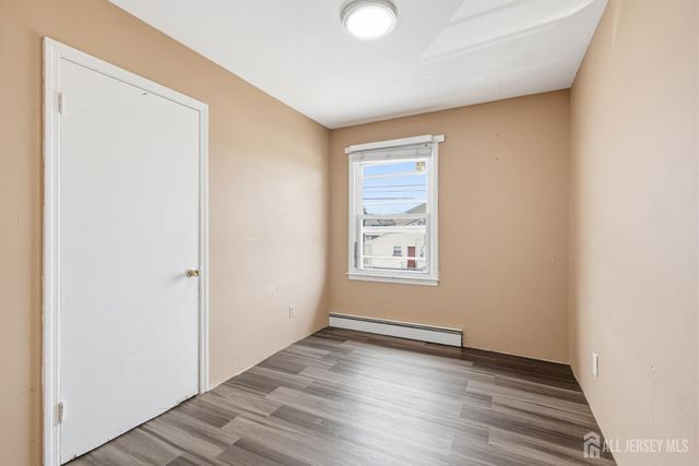 42 Mercer Street, Carteret, NJ 07008