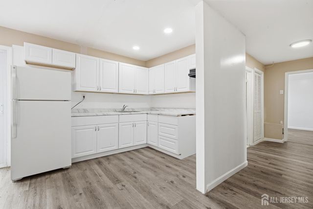 42 Mercer Street, Carteret, NJ 07008