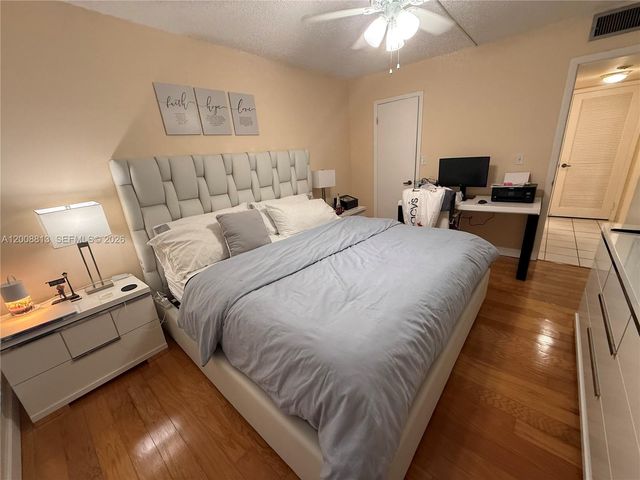 9270 Fontainebleau Blvd 102, Miami, FL 33172