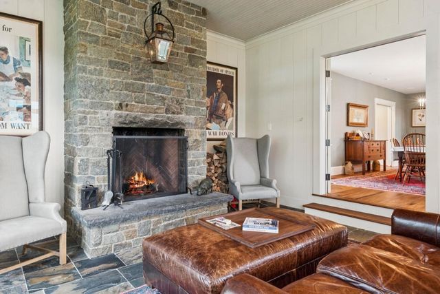 83 Town Farm Hill Road, Hartland, VT 05048