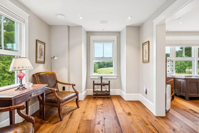 83 Town Farm Hill Road, Hartland, VT 05048