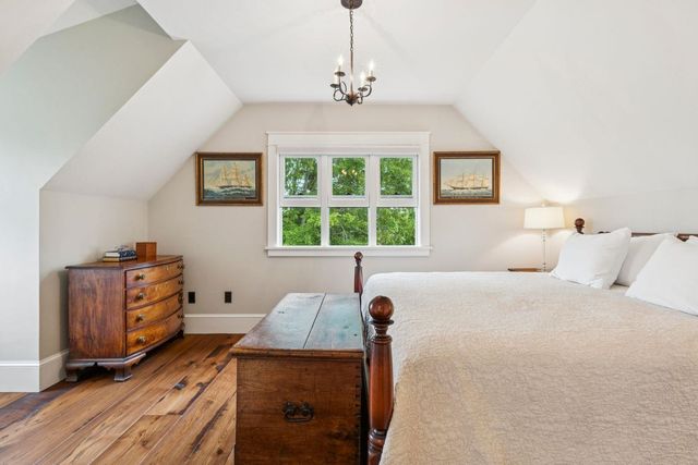 83 Town Farm Hill Road, Hartland, VT 05048
