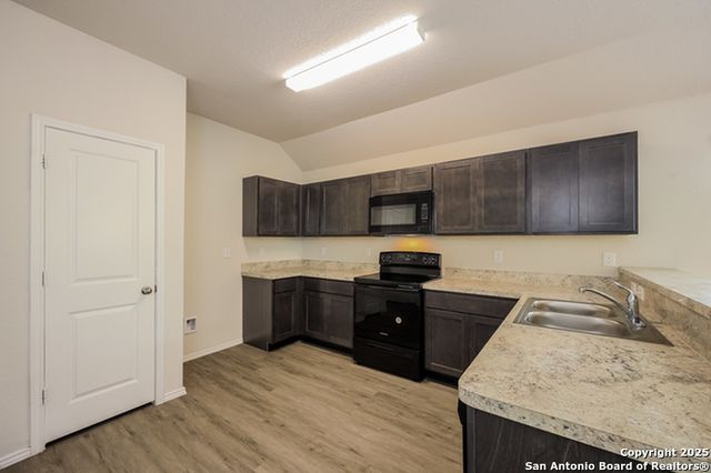 9326 Somers Bend, San Antonio, TX 78211