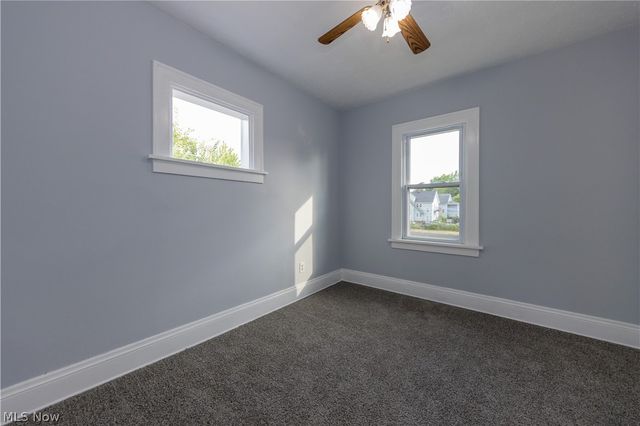 1677 Hillview Road, Cleveland, OH 44112