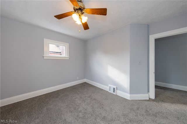 1677 Hillview Road, Cleveland, OH 44112