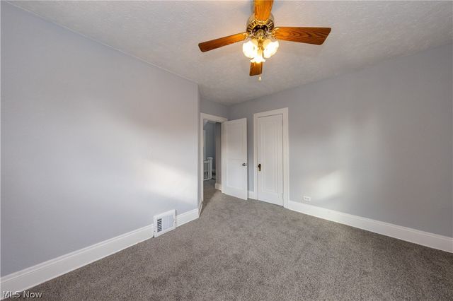 1677 Hillview Road, Cleveland, OH 44112