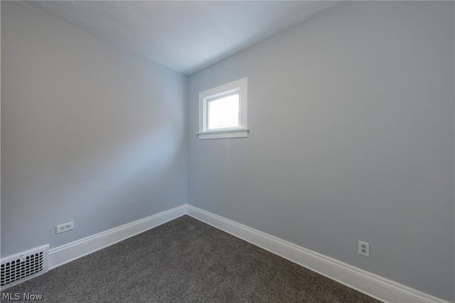 1677 Hillview Road, Cleveland, OH 44112