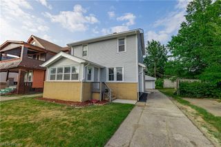 1677 Hillview Road, Cleveland, OH 44112