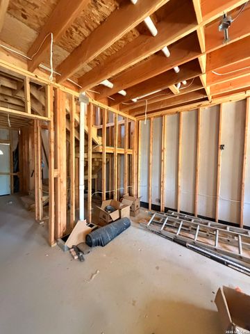 328 primrose, Poteet, TX 78065